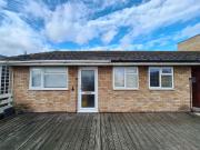 Apartment In Hertford Road, Enfield En3