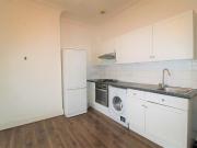 apartment in Kidderminster Road, Croydon