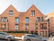 apartment in Kidderpore Avenue