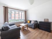 apartment in Kilburn Vale