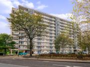 apartment in Marchwood Close