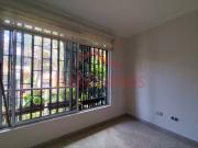 Apartment in Medellín Laureles code 68935
