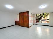 Apartment in Medellín Laureles code 69481