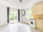 apartment in Muswell Avenue