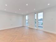 apartment in Norbury Avenue