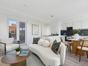 apartment in Northfield Avenue, Ealing, W13