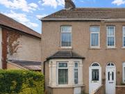 Apartment In Otterfield Road, Yiewsley, West Drayton Ub7