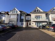 apartment in Pinecliffe Avenue BOURNEMOUTH