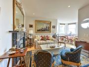 apartment in Putney Hill