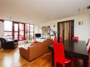 apartment in Quaker Street