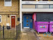apartment in RM2 Gale Street | Bow Common London | E3 3RP