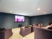 apartment in Southwark Bridge Road
