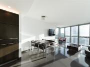 apartment in St. George Wharf, LONDON