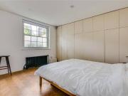 apartment in Thornhill Crescent