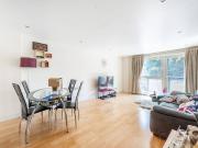 apartment in Vauxhall Bridge Road