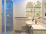 Apartment in Via Alberto Ascari, Roma for 90 m² with 2...