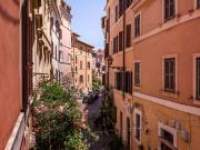 Apartment in Vicolo del Bologna, Roma for 35 m²