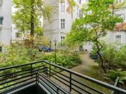 Apartment in vintage style with balcony in...
