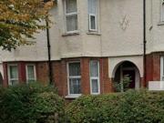 Apartment In Waltheof Avenue, London N17