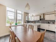 apartment in Warren Fields