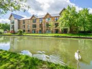 apartment in Waterside House, Peartree Marina MK6