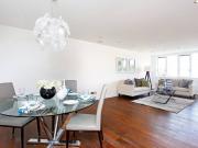 apartment in Wellington Road apartment in Wellington Road