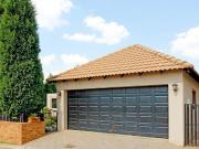 Apartment Johannesburg Gauteng 23500 DLS67606800