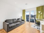 apartment Kew Bridge Road Brentford TW8