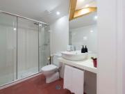 Apartment Mezzanine up to 4 people nearby Bolhão, Porto...