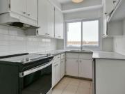 Apartment Montréal QC 96337349