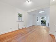 apartment St. Quintin Avenue, London, W10
