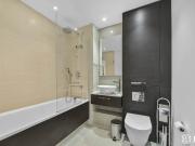 apartment Stratosphere Tower, Great Eastern Road,...