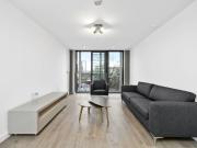 apartment Stratosphere Tower, London E15