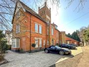 Apartment,the Towers, 2 Bedroom Apartment