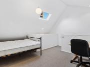 apartment to let in 9 / 1 Creswells Row Hobart TAS 7000...