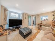 apartment to rent in Brayburne Avenue, London, SW4