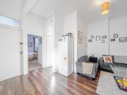 apartment to rent in Brixton Road, London, SW9