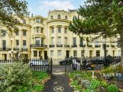 Apartment to rent in Brunswick Square, Hove, BN3 | Leaders