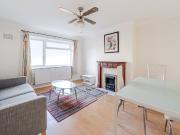 apartment to rent in Christchurch Avenue, Kilburn,...