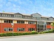 Apartment to rent in Cleeve Court, Cleeve Road,...