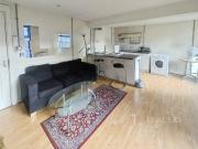 Apartment to rent in Crystal House, Withington Road,...