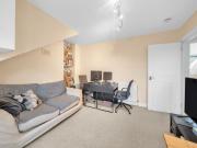 apartment to rent in Fairhazel Gardens, London, NW6