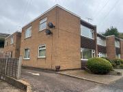 Apartment to rent in Farnham Court, Bond Lane,...
