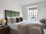 3 Bedroom Apartment to Rent in Great Peter Street,...