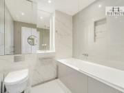 Apartment to rent in Hampton Tower, 75 Marsh Wall E14