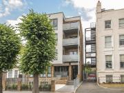 apartment to rent in Lennard Road, Croydon, CR0