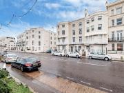 Apartment to rent in Marine Parade, Worthing, West... Apartment to rent in Marine Parade, Worthing, West...