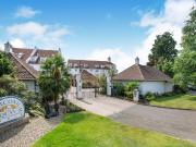 Apartment to rent in Moriconium Quay, Lake Avenue,...