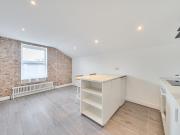 apartment to rent in Peak Hill, Sydenham, London, SE26