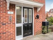 Apartment to rent in Planewood Gardens, Lowton,...